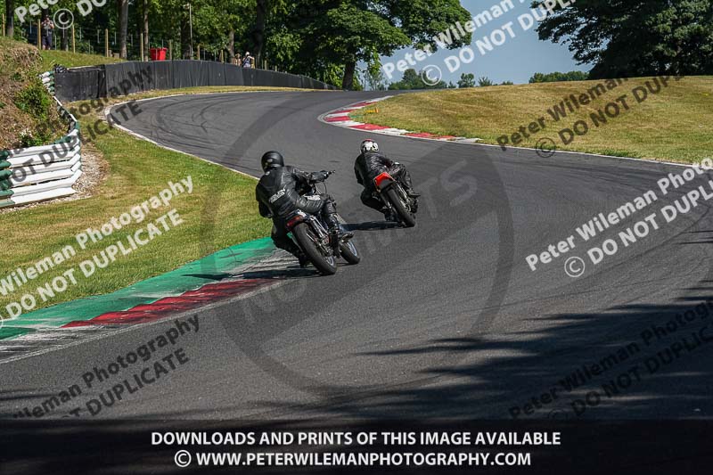 cadwell park;cadwell park photographs;cadwell trackday photographs;enduro digital images;event digital images;eventdigitalimages;peter wileman photography;racing digital images;trackday digital images;trackday photos